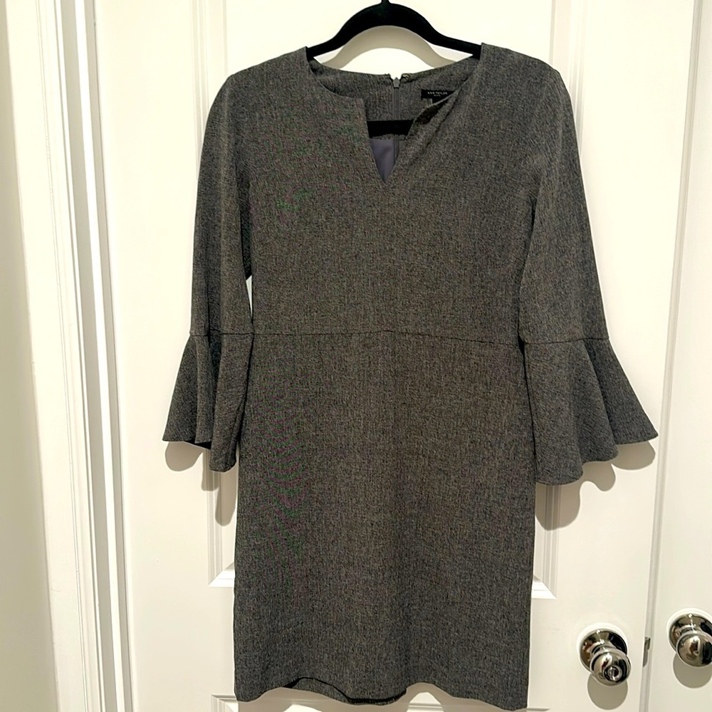 Ann Taylor Petite Gray Peplum Sleeve Dress! Sz 4P! Great for business or holiday